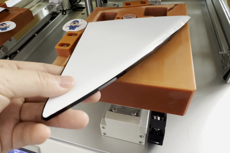 原廠級貼合標準，汽車AB柱貼膜機賦能